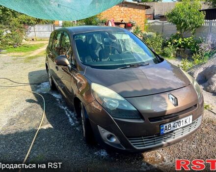 Коричневый Рено Гранд Сценик, объемом двигателя 1.5 л и пробегом 309 тыс. км за 7500 $, фото 7 на Automoto.ua