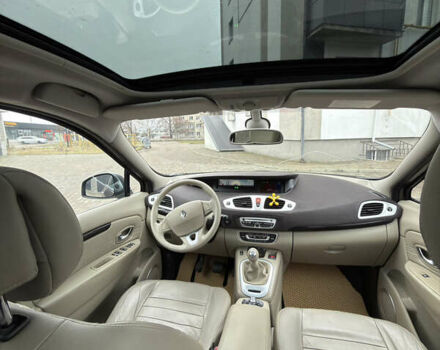 Коричневый Рено Гранд Сценик, объемом двигателя 1.4 л и пробегом 203 тыс. км за 6700 $, фото 9 на Automoto.ua