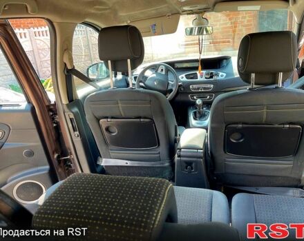 Коричневый Рено Гранд Сценик, объемом двигателя 1.5 л и пробегом 309 тыс. км за 7500 $, фото 11 на Automoto.ua