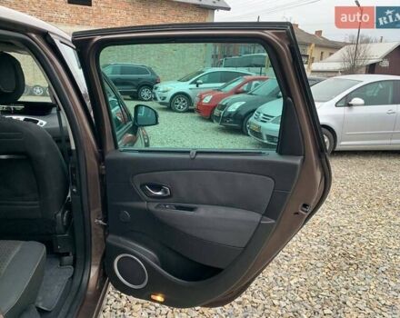Коричневий Рено Гранд Сценік, об'ємом двигуна 1.87 л та пробігом 332 тис. км за 7499 $, фото 10 на Automoto.ua