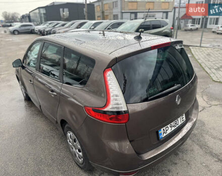 Коричневий Рено Гранд Сценік, об'ємом двигуна 1.87 л та пробігом 253 тис. км за 6750 $, фото 12 на Automoto.ua