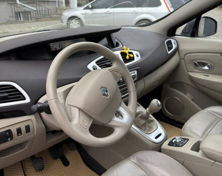 Коричневый Рено Гранд Сценик, объемом двигателя 1.4 л и пробегом 203 тыс. км за 6700 $, фото 10 на Automoto.ua