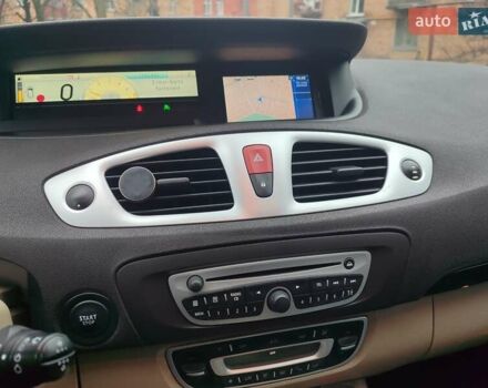 Коричневый Рено Гранд Сценик, объемом двигателя 1.9 л и пробегом 247 тыс. км за 7500 $, фото 17 на Automoto.ua