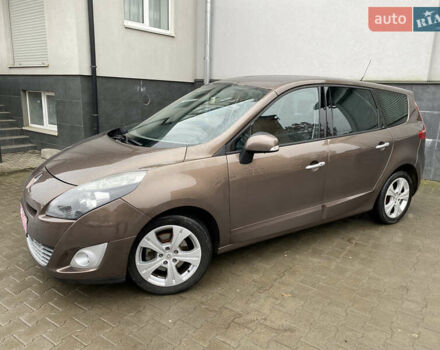 Коричневый Рено Гранд Сценик, объемом двигателя 1.5 л и пробегом 233 тыс. км за 6999 $, фото 7 на Automoto.ua