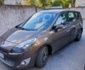Рено Гранд Сценик 2010 в Золочев на Automoto.ua Коричневый Рено Гранд Сценик, объемом двигателя 2 л и пробегом 223 тыс. км за 7600 $, фото 1 на Automoto.ua