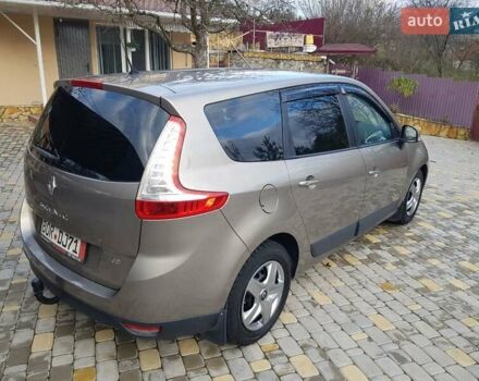 Коричневый Рено Гранд Сценик, объемом двигателя 1.9 л и пробегом 249 тыс. км за 6999 $, фото 4 на Automoto.ua