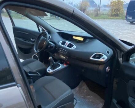 Коричневый Рено Гранд Сценик, объемом двигателя 1.4 л и пробегом 135 тыс. км за 6900 $, фото 12 на Automoto.ua