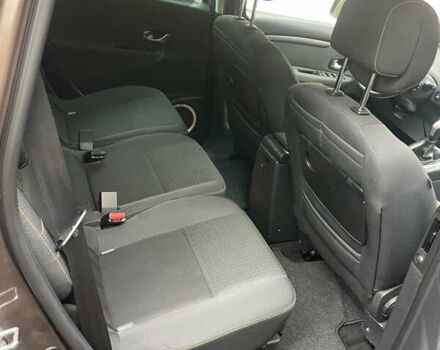 Коричневый Рено Гранд Сценик, объемом двигателя 2 л и пробегом 241 тыс. км за 8600 $, фото 40 на Automoto.ua