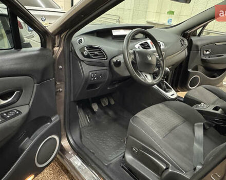 Коричневый Рено Гранд Сценик, объемом двигателя 1.9 л и пробегом 287 тыс. км за 7200 $, фото 33 на Automoto.ua