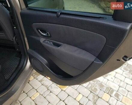 Коричневый Рено Гранд Сценик, объемом двигателя 1.9 л и пробегом 249 тыс. км за 6999 $, фото 30 на Automoto.ua