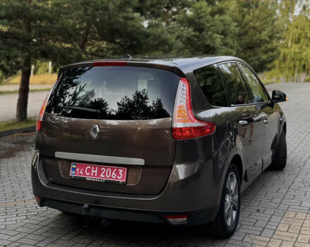 Коричневый Рено Гранд Сценик, объемом двигателя 2 л и пробегом 203 тыс. км за 8000 $, фото 12 на Automoto.ua