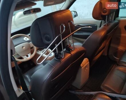 Коричневый Рено Гранд Сценик, объемом двигателя 1.9 л и пробегом 247 тыс. км за 7500 $, фото 21 на Automoto.ua