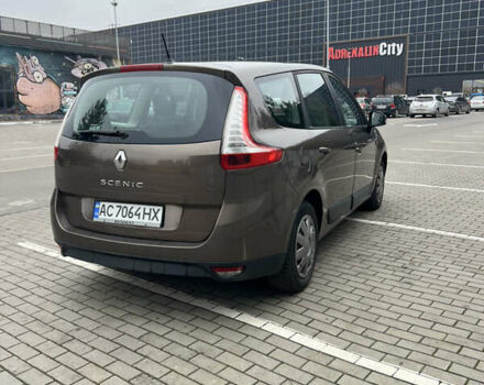 Коричневий Рено Гранд Сценік, об'ємом двигуна 1.6 л та пробігом 280 тис. км за 7350 $, фото 13 на Automoto.ua