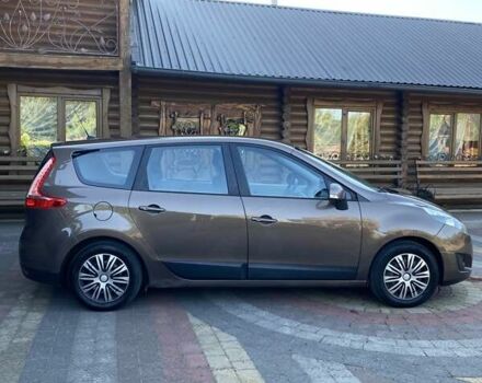 Коричневый Рено Гранд Сценик, объемом двигателя 1.46 л и пробегом 310 тыс. км за 6600 $, фото 16 на Automoto.ua