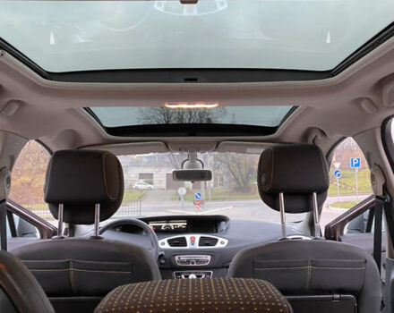 Коричневый Рено Гранд Сценик, объемом двигателя 1.4 л и пробегом 181 тыс. км за 6100 $, фото 13 на Automoto.ua