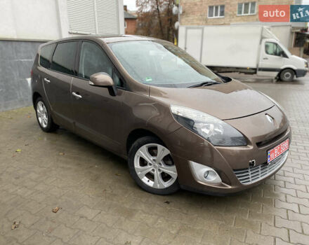 Коричневый Рено Гранд Сценик, объемом двигателя 1.5 л и пробегом 233 тыс. км за 6999 $, фото 15 на Automoto.ua