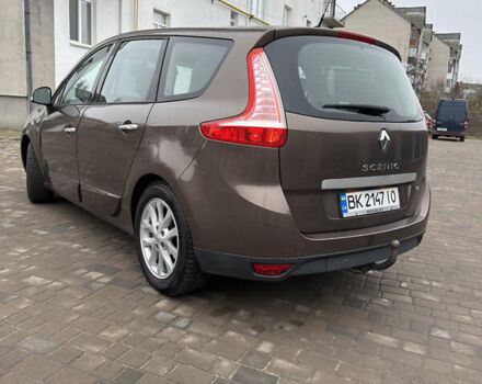 Коричневый Рено Гранд Сценик, объемом двигателя 1.4 л и пробегом 203 тыс. км за 6700 $, фото 5 на Automoto.ua
