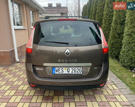 Коричневый Рено Гранд Сценик, объемом двигателя 2 л и пробегом 241 тыс. км за 8600 $, фото 25 на Automoto.ua