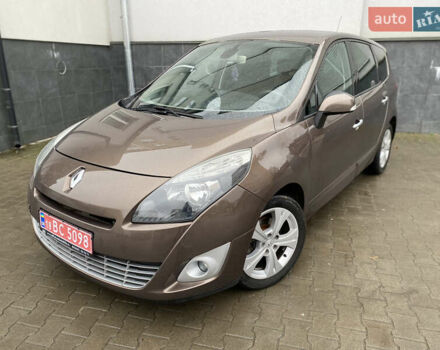 Коричневый Рено Гранд Сценик, объемом двигателя 1.5 л и пробегом 233 тыс. км за 6999 $, фото 6 на Automoto.ua
