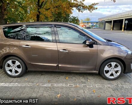 Коричневый Рено Гранд Сценик, объемом двигателя 1.4 л и пробегом 285 тыс. км за 5800 $, фото 3 на Automoto.ua