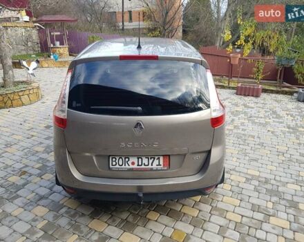 Коричневый Рено Гранд Сценик, объемом двигателя 1.9 л и пробегом 249 тыс. км за 6999 $, фото 2 на Automoto.ua