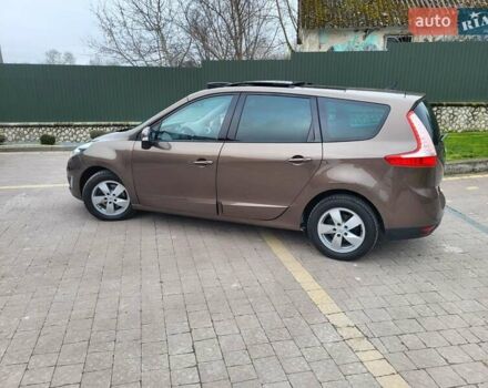 Коричневий Рено Гранд Сценік, об'ємом двигуна 1.5 л та пробігом 232 тис. км за 7550 $, фото 35 на Automoto.ua