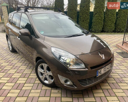 Коричневый Рено Гранд Сценик, объемом двигателя 2 л и пробегом 241 тыс. км за 8600 $, фото 8 на Automoto.ua