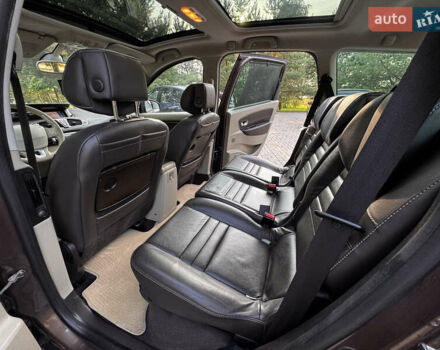 Коричневый Рено Гранд Сценик, объемом двигателя 2 л и пробегом 203 тыс. км за 8000 $, фото 23 на Automoto.ua