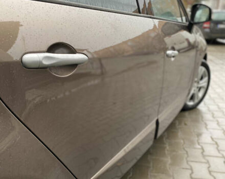 Коричневый Рено Гранд Сценик, объемом двигателя 1.5 л и пробегом 233 тыс. км за 6999 $, фото 14 на Automoto.ua