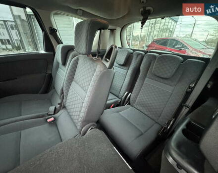 Коричневий Рено Гранд Сценік, об'ємом двигуна 1.87 л та пробігом 253 тис. км за 6750 $, фото 16 на Automoto.ua