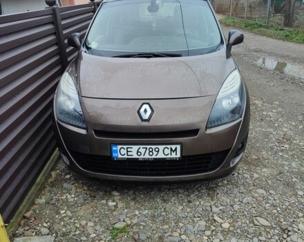 Коричневий Рено Гранд Сценік, об'ємом двигуна 1.5 л та пробігом 293 тис. км за 6500 $, фото 1 на Automoto.ua