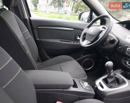 Коричневий Рено Гранд Сценік, об'ємом двигуна 1.9 л та пробігом 291 тис. км за 7350 $, фото 19 на Automoto.ua