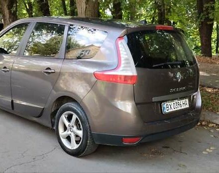 Коричневий Рено Гранд Сценік, об'ємом двигуна 1.5 л та пробігом 320 тис. км за 6999 $, фото 14 на Automoto.ua