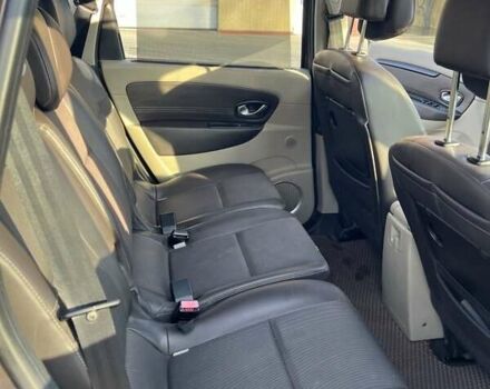 Коричневый Рено Гранд Сценик, объемом двигателя 2 л и пробегом 321 тыс. км за 8250 $, фото 15 на Automoto.ua