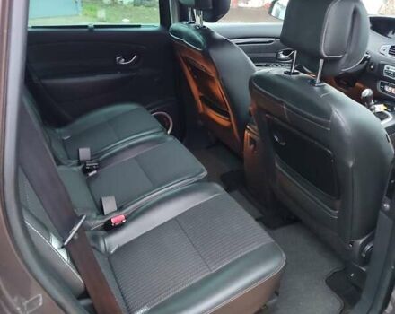 Коричневий Рено Гранд Сценік, об'ємом двигуна 1.5 л та пробігом 260 тис. км за 8450 $, фото 40 на Automoto.ua