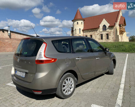 Коричневый Рено Гранд Сценик, объемом двигателя 1.5 л и пробегом 265 тыс. км за 10040 $, фото 3 на Automoto.ua