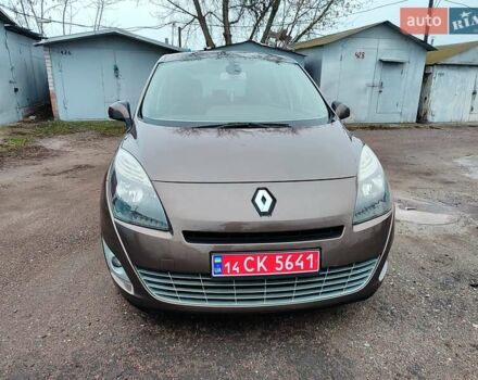 Коричневий Рено Гранд Сценік, об'ємом двигуна 1.5 л та пробігом 260 тис. км за 8450 $, фото 19 на Automoto.ua
