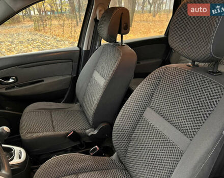 Рено Гранд Сценик 2011 в Черновцах на Automoto.ua Коричневый Рено Гранд Сценик, объемом двигателя 1.5 л и пробегом 325 тыс. км за 6700 $, фото 17 на Automoto.ua