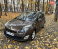 Рено Гранд Сценик 2011 в Черновцах на Automoto.ua Коричневый Рено Гранд Сценик, объемом двигателя 1.5 л и пробегом 325 тыс. км за 6700 $, фото 1 на Automoto.ua