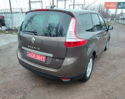 Коричневий Рено Гранд Сценік, об'ємом двигуна 1.5 л та пробігом 260 тис. км за 8450 $, фото 9 на Automoto.ua