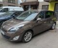 Коричневый Рено Гранд Сценик, объемом двигателя 1.6 л и пробегом 229 тыс. км за 7700 $, фото 1 на Automoto.ua