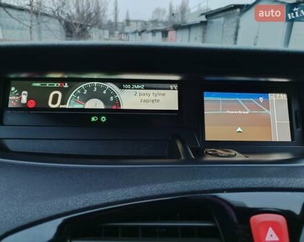 Коричневий Рено Гранд Сценік, об'ємом двигуна 1.5 л та пробігом 260 тис. км за 8450 $, фото 29 на Automoto.ua