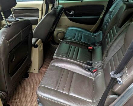 Коричневый Рено Гранд Сценик, объемом двигателя 1.6 л и пробегом 229 тыс. км за 7700 $, фото 6 на Automoto.ua