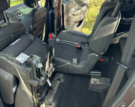 Коричневий Рено Гранд Сценік, об'ємом двигуна 1.46 л та пробігом 252 тис. км за 7500 $, фото 16 на Automoto.ua