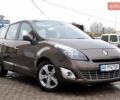 Коричневий Рено Гранд Сценік, об'ємом двигуна 2 л та пробігом 240 тис. км за 7400 $, фото 40 на Automoto.ua