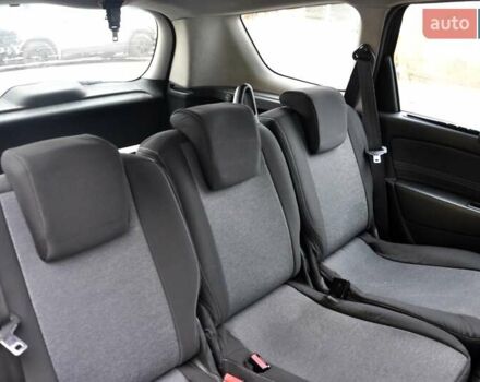 Коричневий Рено Гранд Сценік, об'ємом двигуна 2 л та пробігом 240 тис. км за 7400 $, фото 25 на Automoto.ua