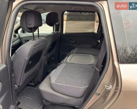 Коричневый Рено Гранд Сценик, объемом двигателя 1.6 л и пробегом 161 тыс. км за 7900 $, фото 13 на Automoto.ua