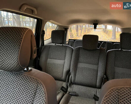 Рено Гранд Сценик 2011 в Черновцах на Automoto.ua Коричневый Рено Гранд Сценик, объемом двигателя 1.5 л и пробегом 325 тыс. км за 6700 $, фото 32 на Automoto.ua