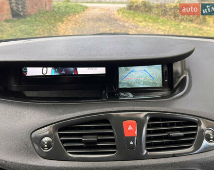 Рено Гранд Сценик 2011 в Черновцах на Automoto.ua Коричневый Рено Гранд Сценик, объемом двигателя 1.5 л и пробегом 325 тыс. км за 6700 $, фото 37 на Automoto.ua