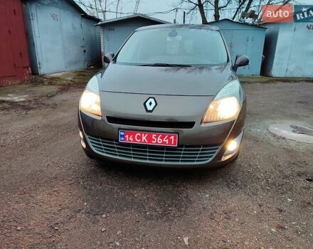 Коричневий Рено Гранд Сценік, об'ємом двигуна 1.5 л та пробігом 260 тис. км за 8450 $, фото 21 на Automoto.ua